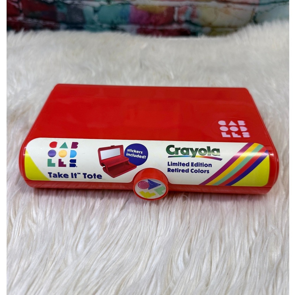 Caboodles Crayola Take It Tote Red Limited Edition Retired Colors Makeup Case